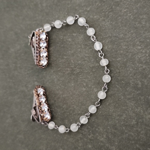 Vintage Sweater cardigan clips. Rhinestones, white beads silver tone clasp - Picture 3 of 7